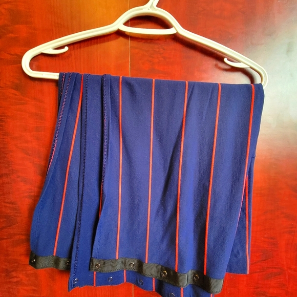 Lululemon vinyasa scarf - Picture 1 of 3